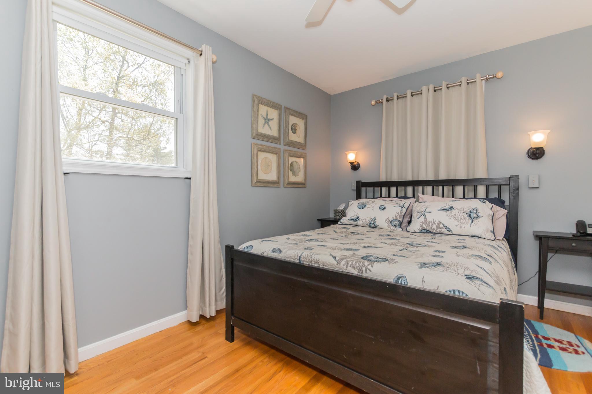 916 Snure Road Silver Spring, MD 20901 - Photo 14 of 30 Main Level Master Bedroom