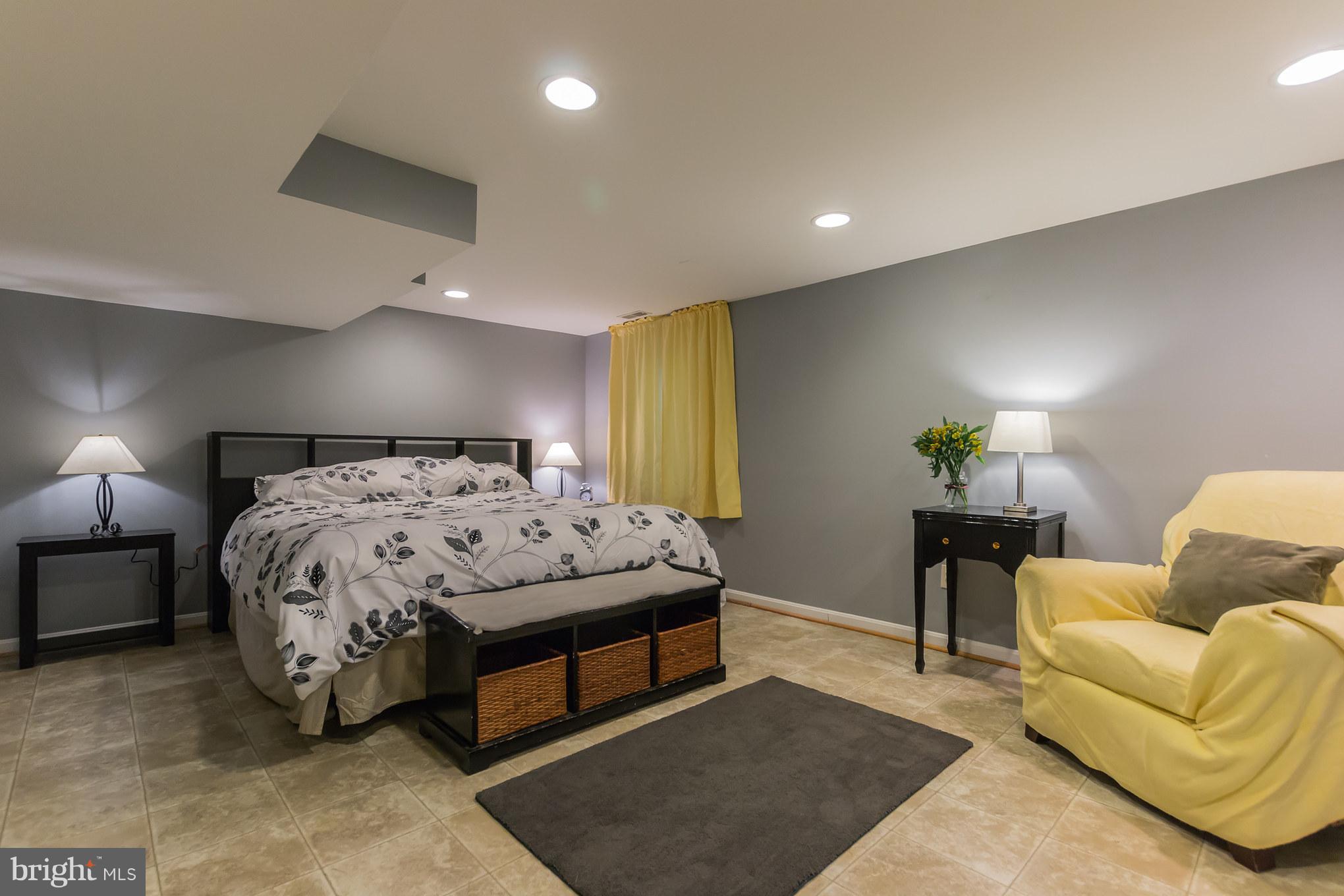 916 Snure Road Silver Spring, MD 20901 - Photo 23 of 30 Large Fourth Bedroom / In-Law Bedroom