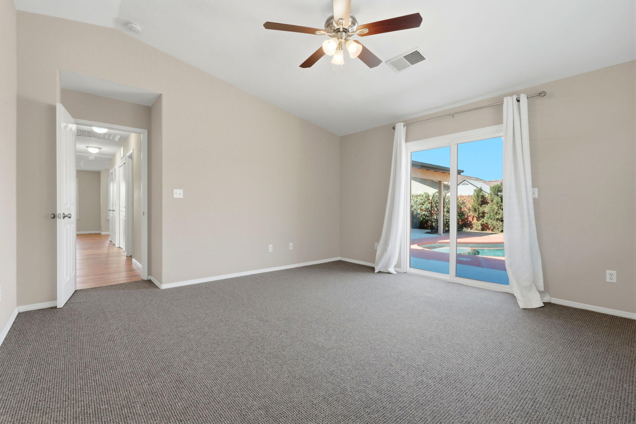 702 Montecito Court Lemoore, CA 93245 - Photo 37 of 50