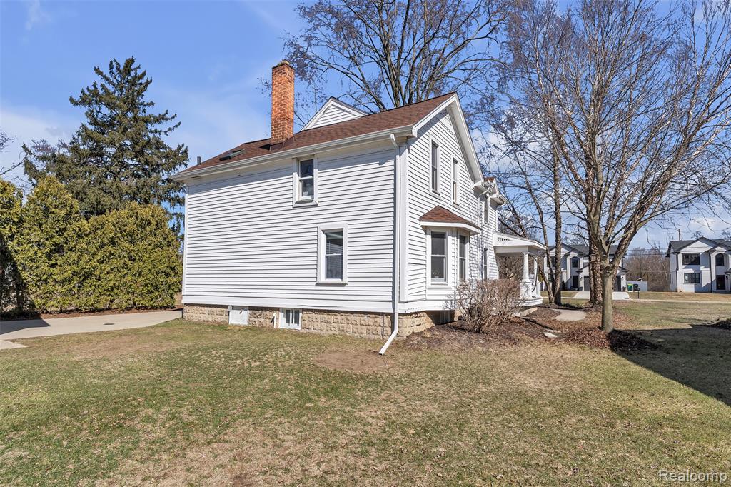 21109 Gill Road Farmington, MI 48335 - Photo 43 of 57