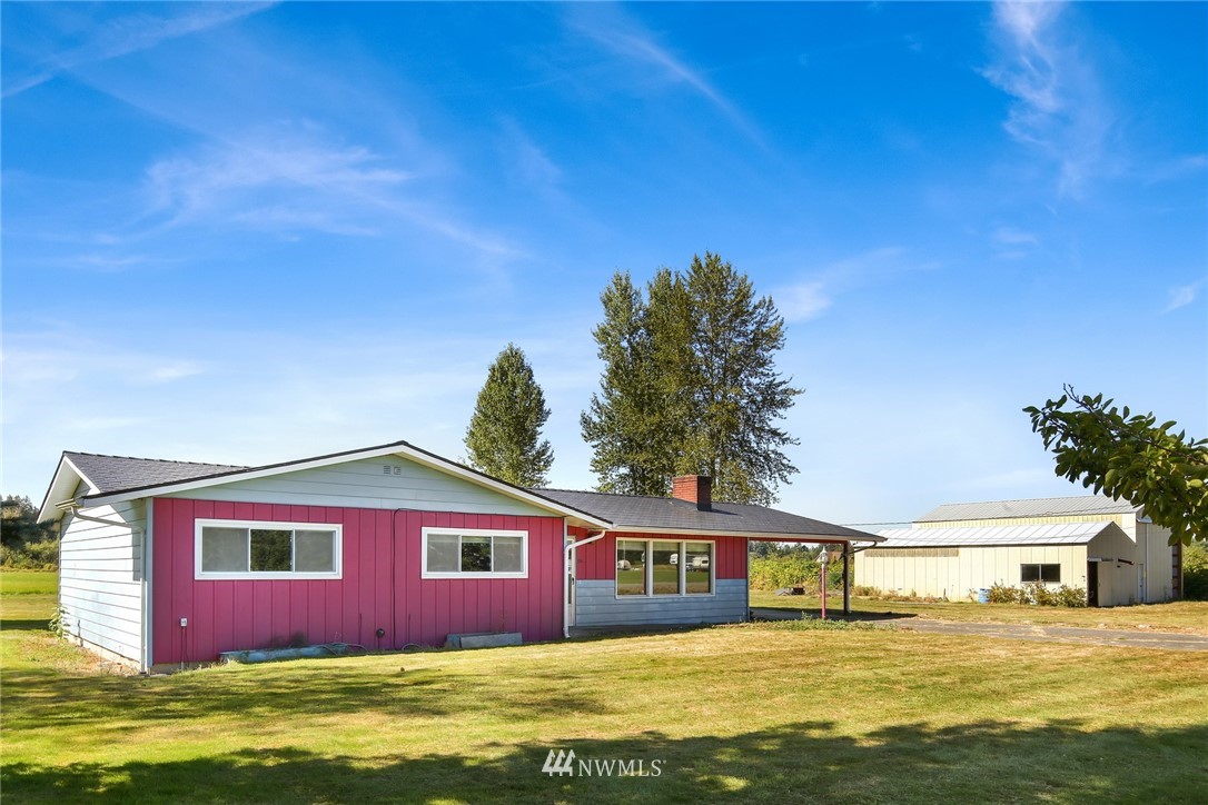 5361 Sand Road Bellingham, WA 98226 - Photo 3 of 34 a front view of a house with garden