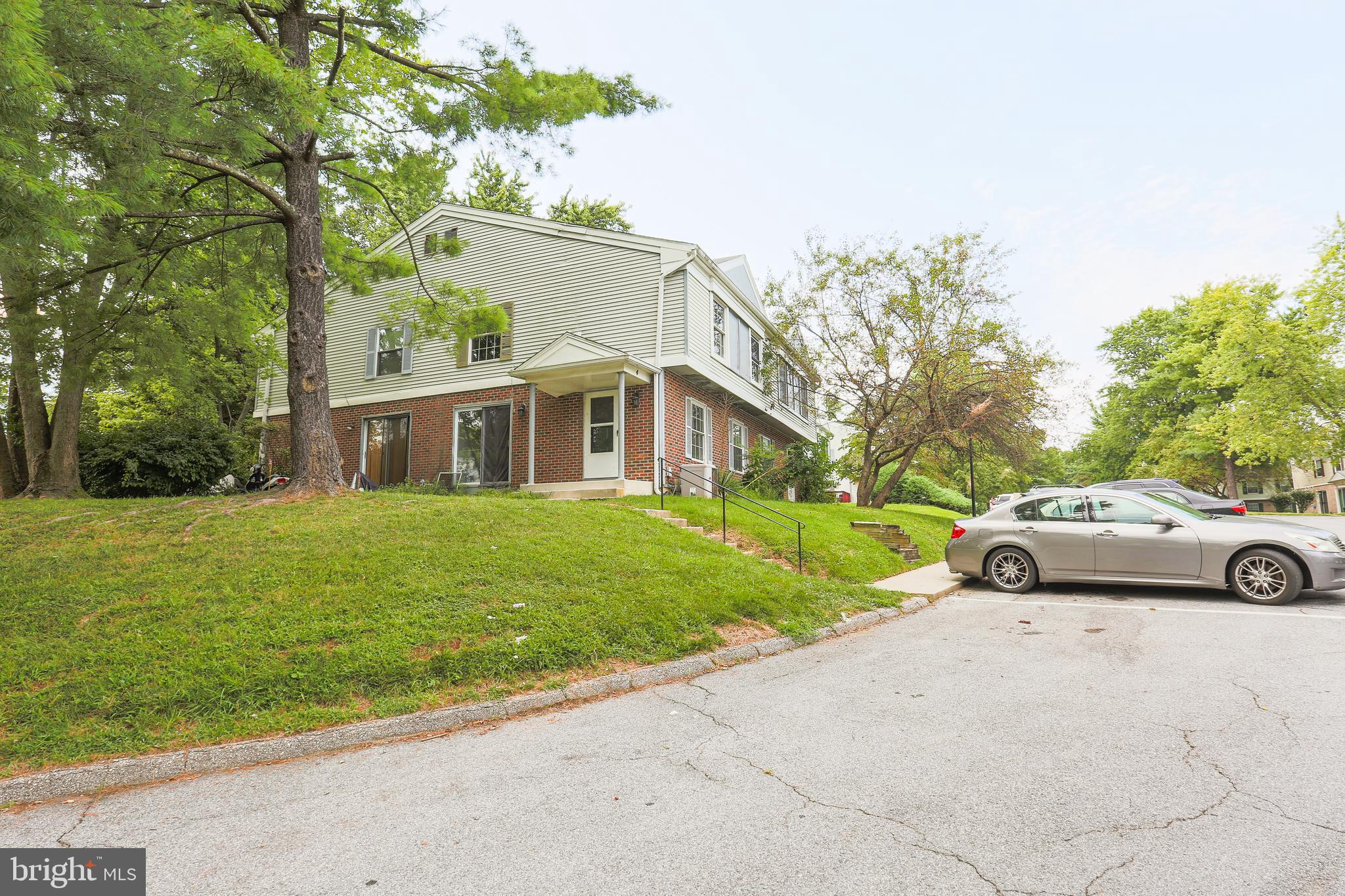 4 Ridgelawn Road, Unit B Reisterstown, MD 21136 - Photo 1 of 21 Gallery Image 1
