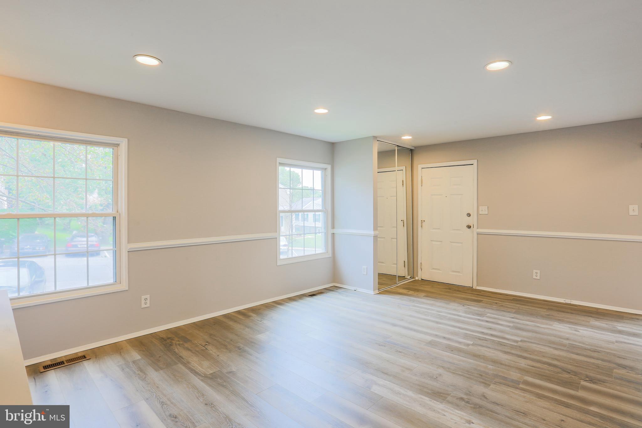 4 Ridgelawn Road, Unit B Reisterstown, MD 21136 - Photo 6 of 21 Gallery Image 6