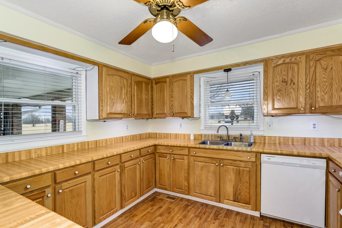 30091 Mooresville Road Ardmore, TN 35739 - Photo 11 of 32 Gallery Image 11