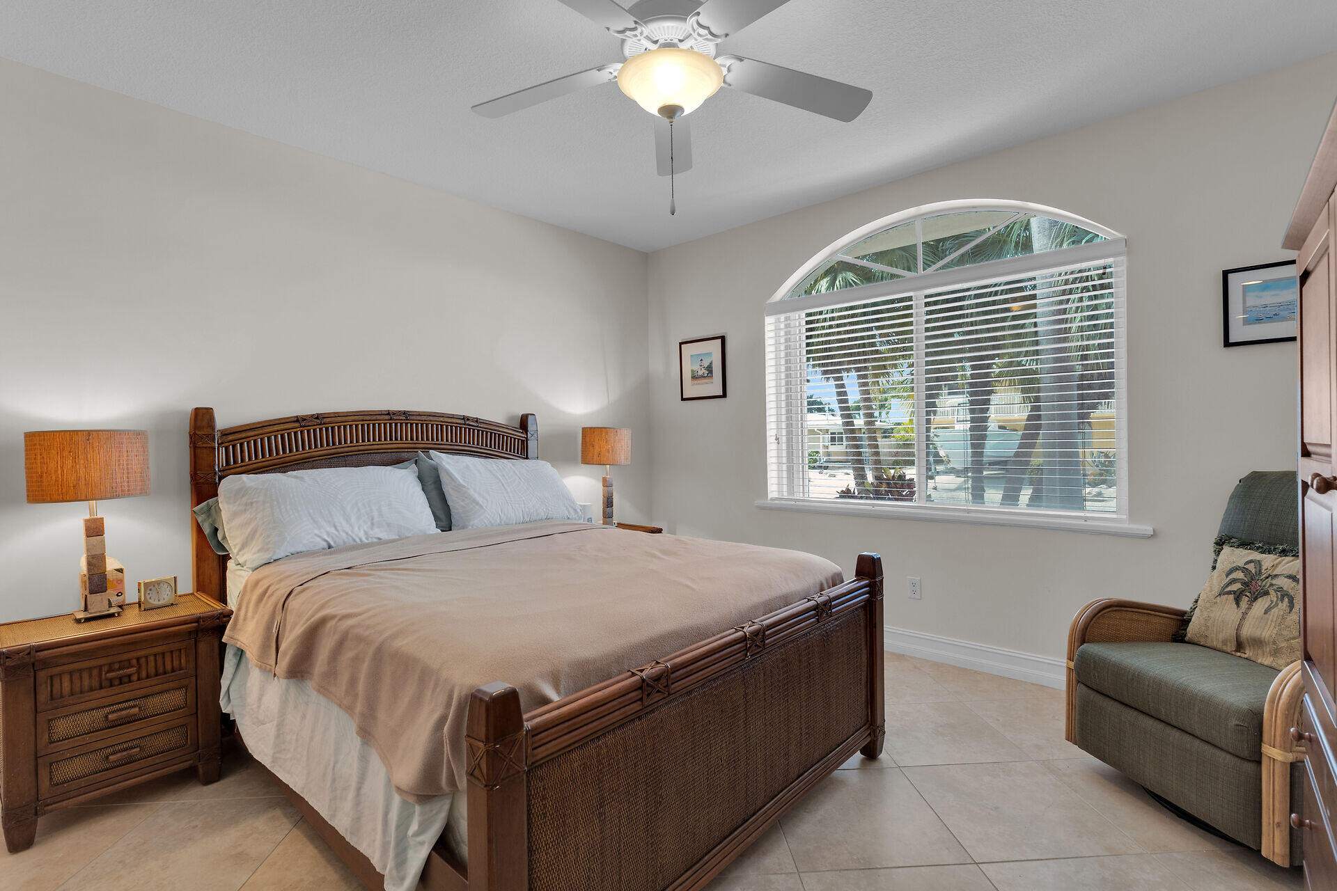 570 9th Street Key Colony Beach, FL 33051 - Photo 12 of 58 virtual-tour-361311-mls-high-res-image-2