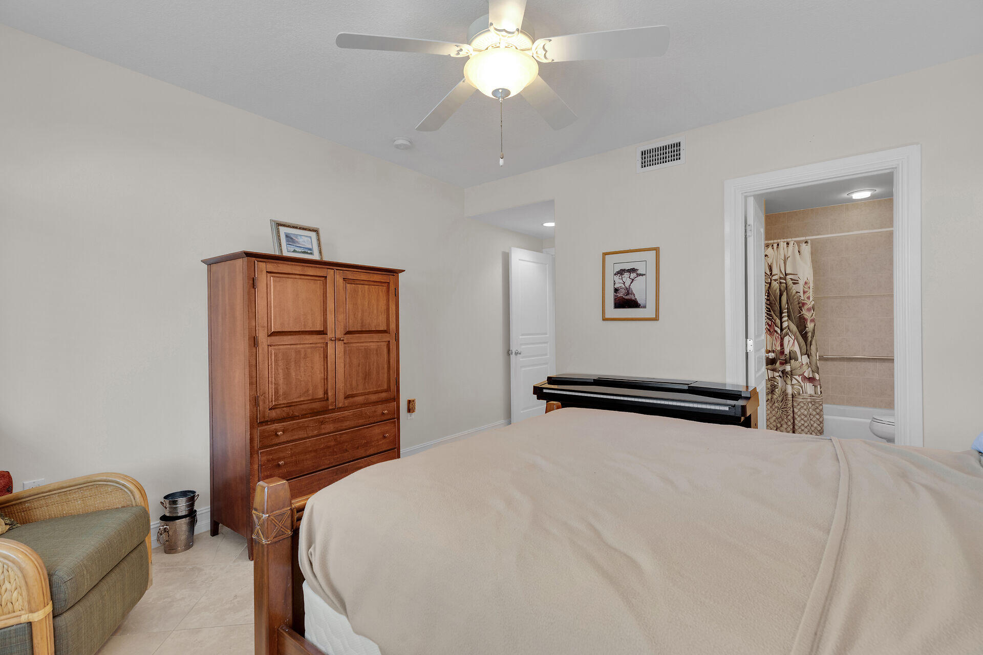 570 9th Street Key Colony Beach, FL 33051 - Photo 14 of 58 virtual-tour-361311-mls-high-res-image-3