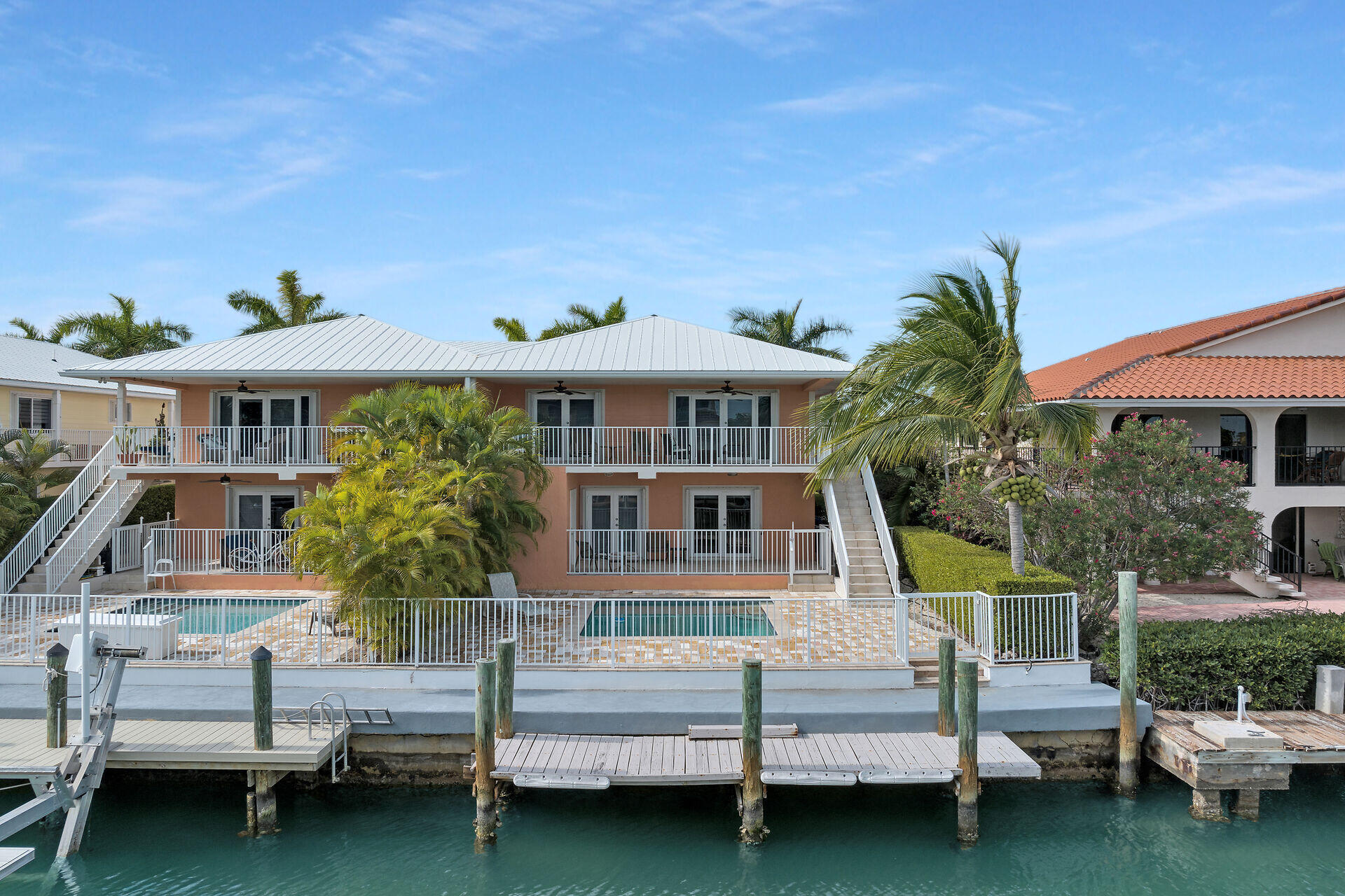 570 9th Street Key Colony Beach, FL 33051 - Photo 5 of 58 virtual-tour-361311-mls-high-res-image-9