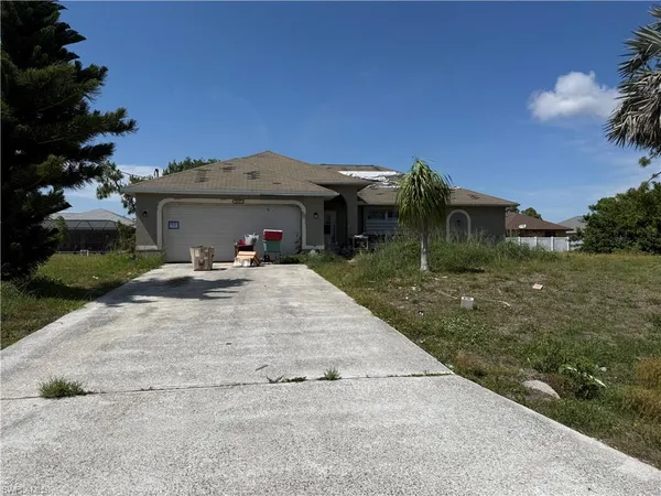 $199,400 | 2317 Northwest 30th Terrace, Cape Coral, FL 33993