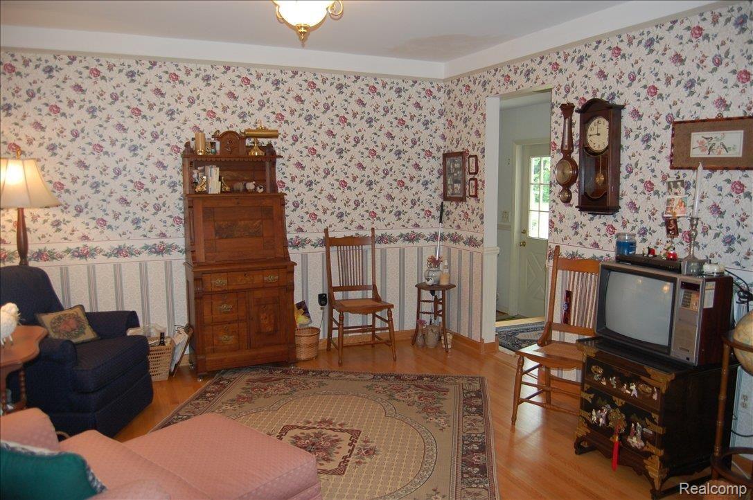 8092 Bridge Lake Road Clarkston, MI 48348 - Photo 15 of 15 BLR STUDY