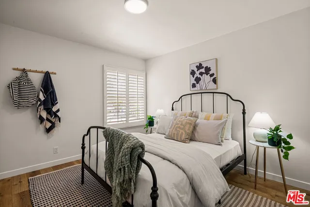 $2,100,000 | 3433 Wade Street, Los Angeles, CA 90066