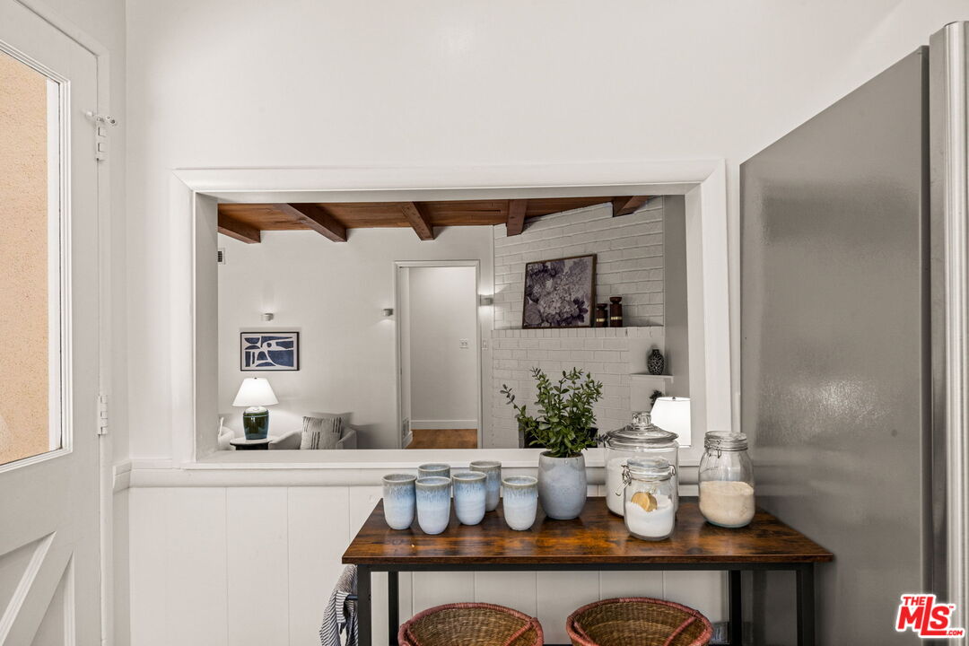 3433 Wade Street Los Angeles, CA 90066 - Photo 19 of 28