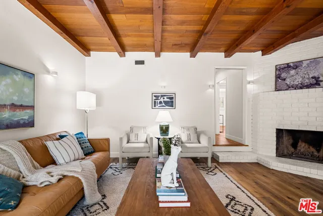 $2,100,000 | 3433 Wade Street, Los Angeles, CA 90066