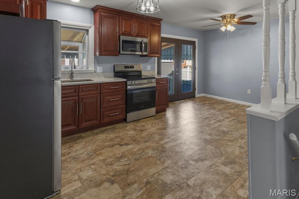 1109 Stone Street Red Bud, IL 62278 - Photo 7 of 25