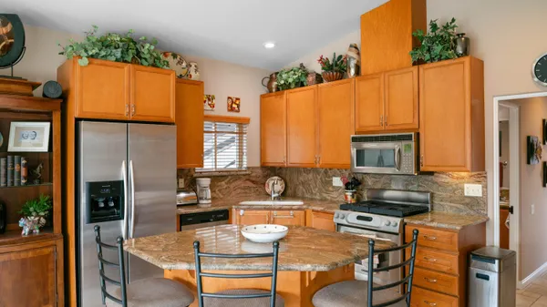 $319,000 | 86169 Arrowood Avenue, Coachella, CA 92236