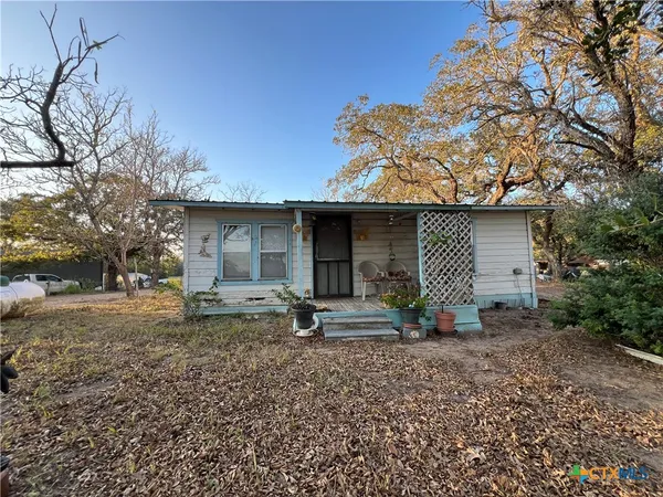 $150,000 | 2968 Highway 97, Nixon, TX 78140