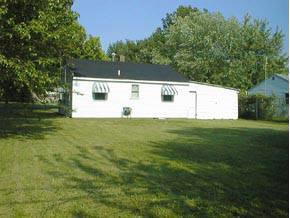 706 Rosemary Road Columbus, IN 47203 - Photo 5 of 5 Gallery Image 5
