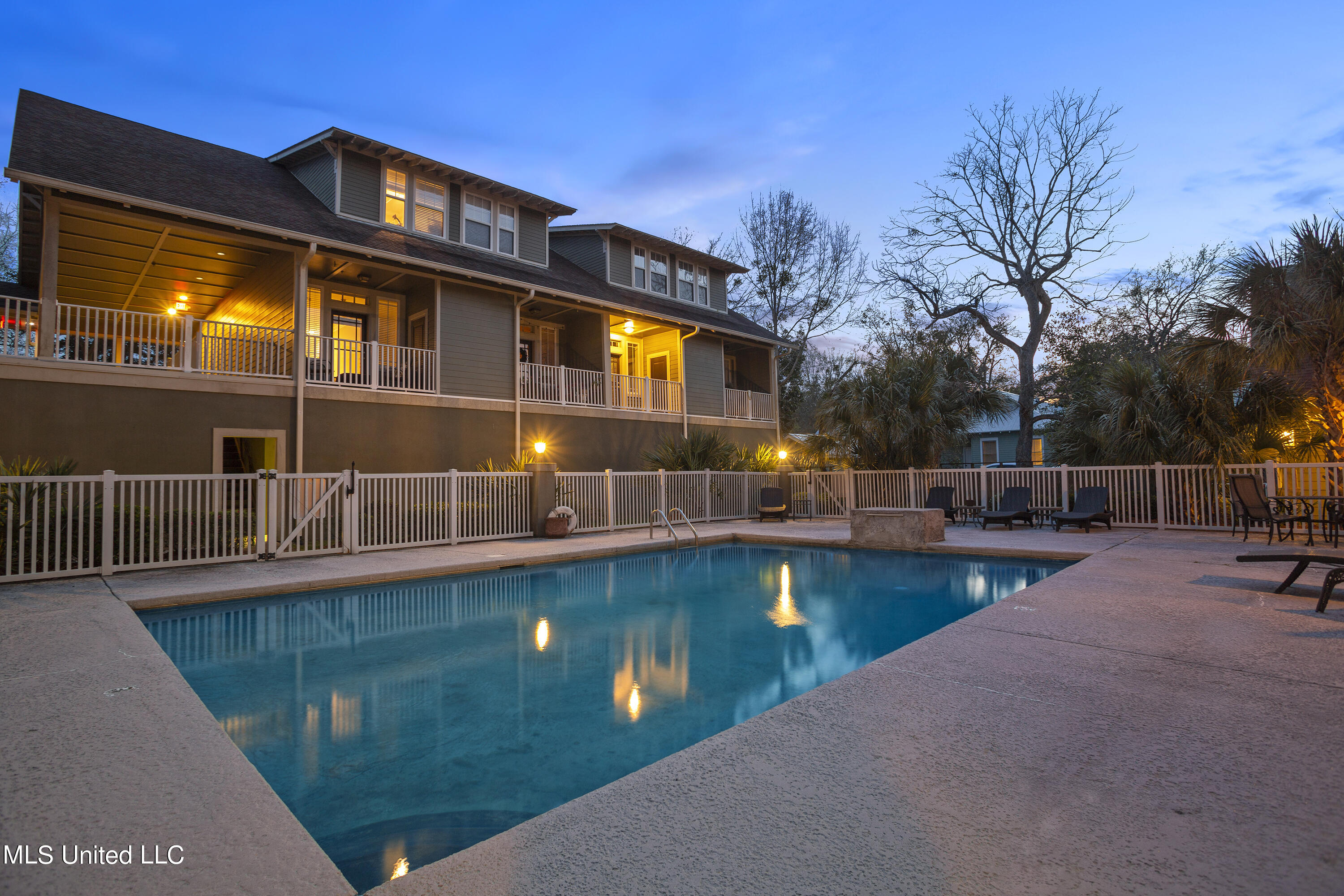 922 Porter Avenue, Unit 216 Ocean Springs, MS 39564 - Photo 30 of 33 031 (2)