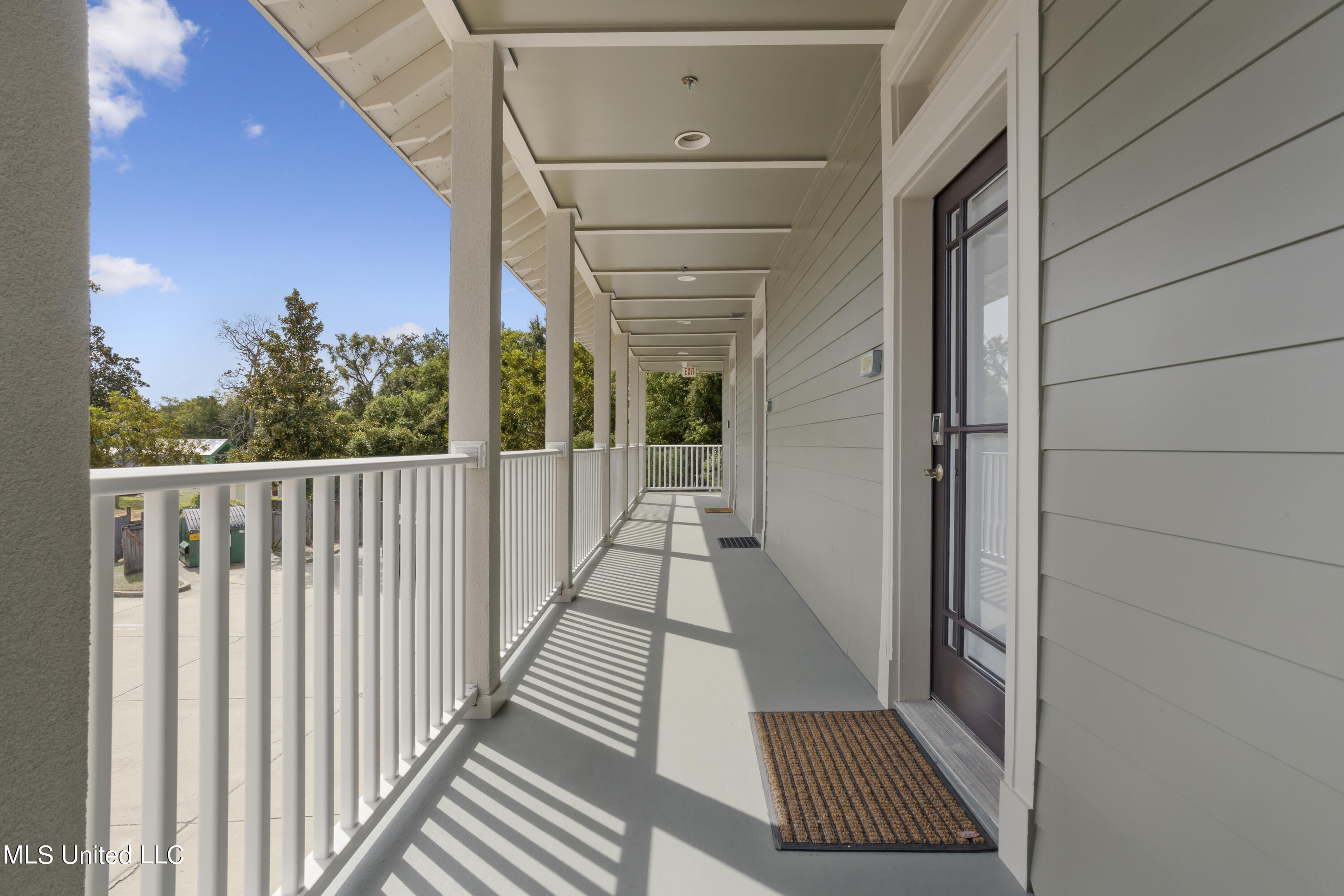 922 Porter Avenue, Unit 216 Ocean Springs, MS 39564 - Photo 3 of 33 003 (16)