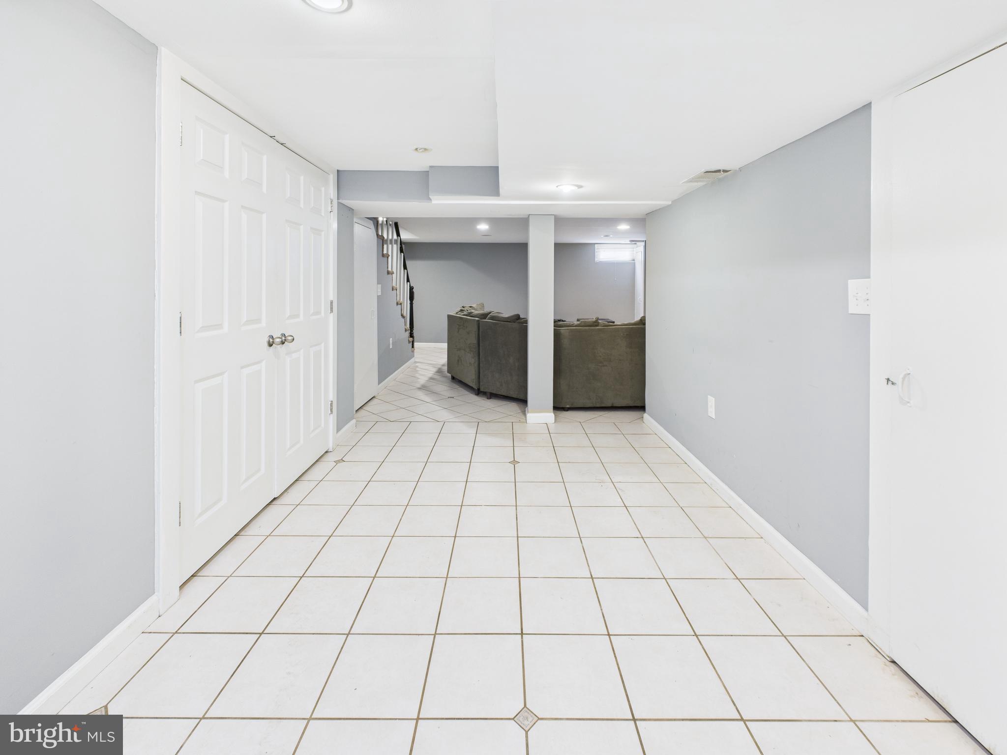 1206 Cedarcroft Road Baltimore, MD 21239 - Photo 21 of 29 a view of an empty room