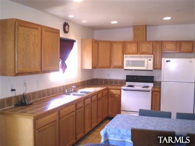 11255 West Massingale Road Tucson, AZ 85743 - Photo 3 of 5 Gallery Image 3