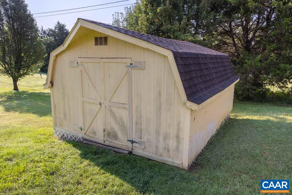 144 Dairy Road Ruckersville, VA 22968 - Photo 15 of 33 a view of a small house