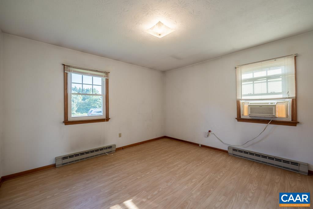 144 Dairy Road Ruckersville, VA 22968 - Photo 20 of 33 an empty room with a window