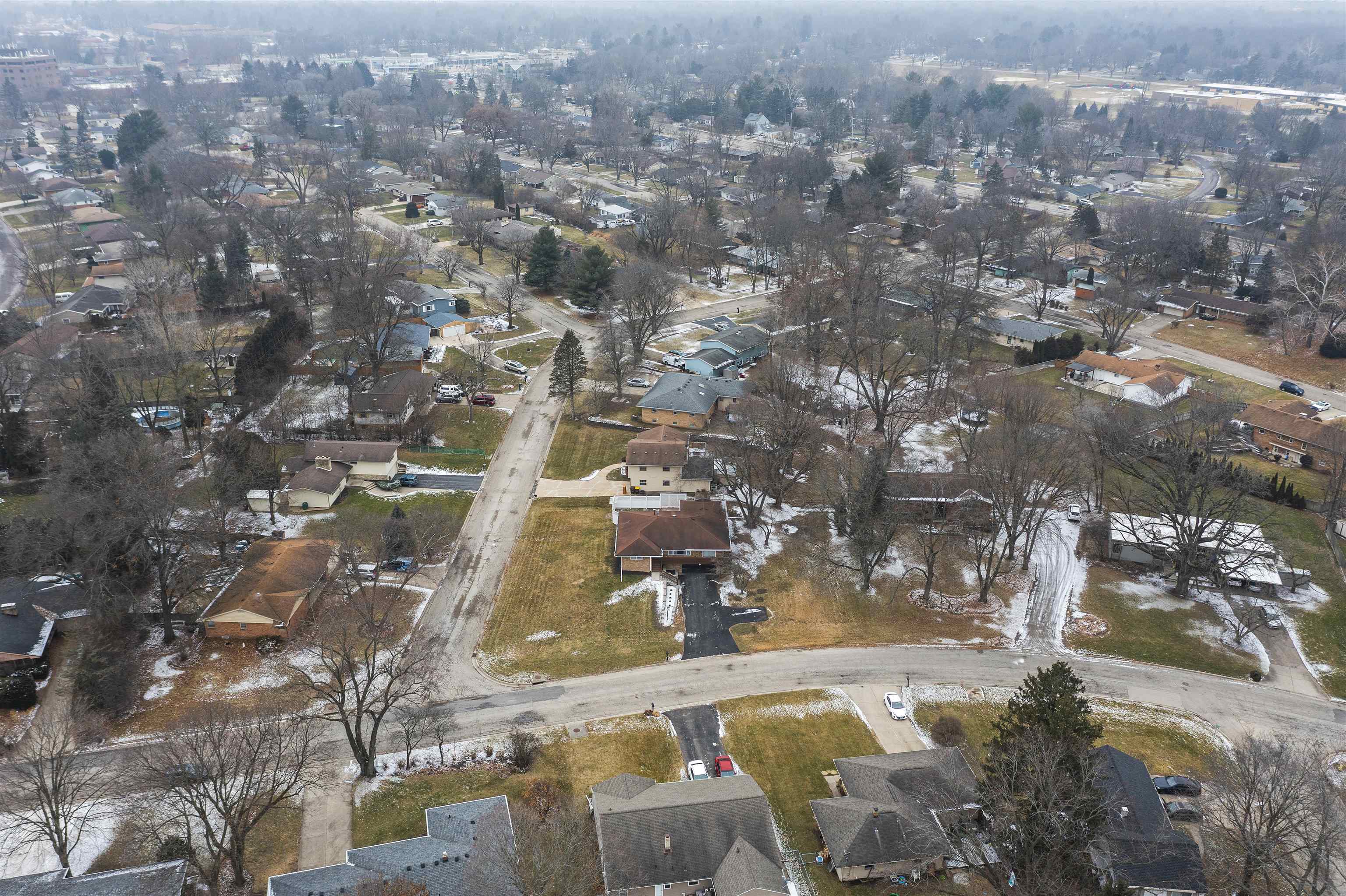 4711 Brookview Road Rockford, IL 61107 - Photo 25 of 26 an aerial view of a city