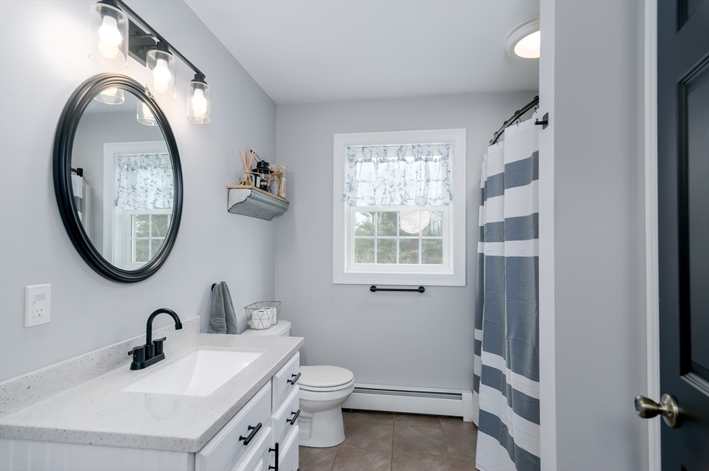 76 Douglas Road Warren, MA 01585 - Photo 17 of 23 Gallery Image 17