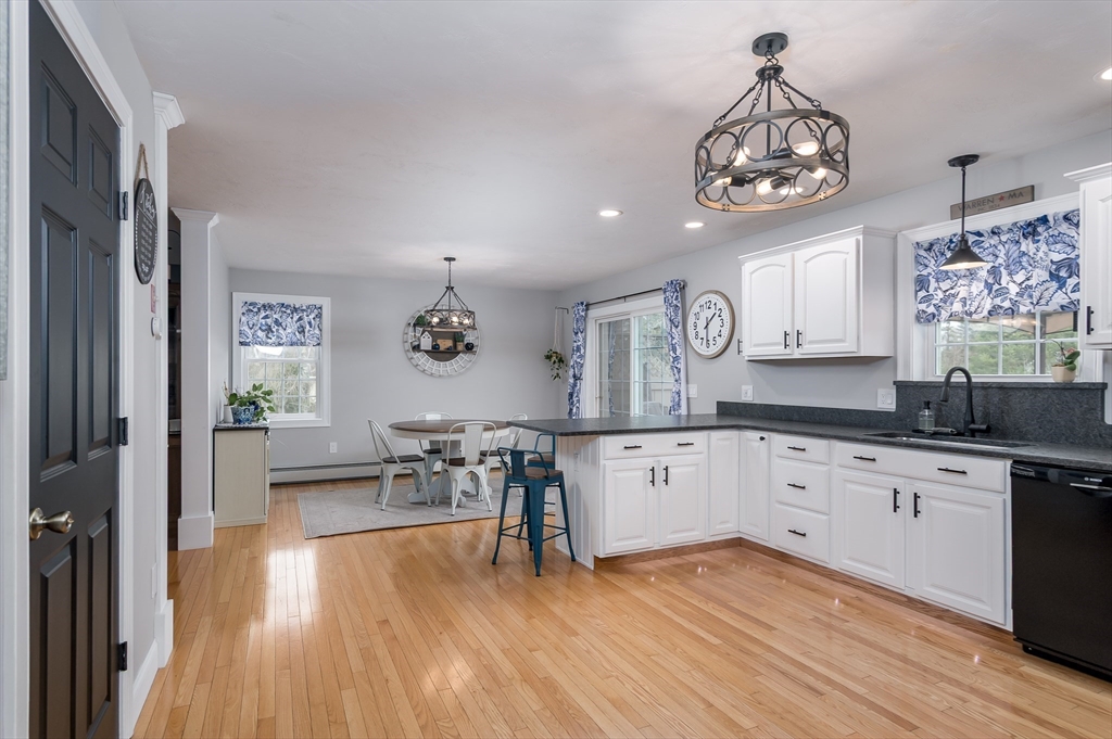 76 Douglas Road Warren, MA 01585 - Photo 5 of 23 Gallery Image 5