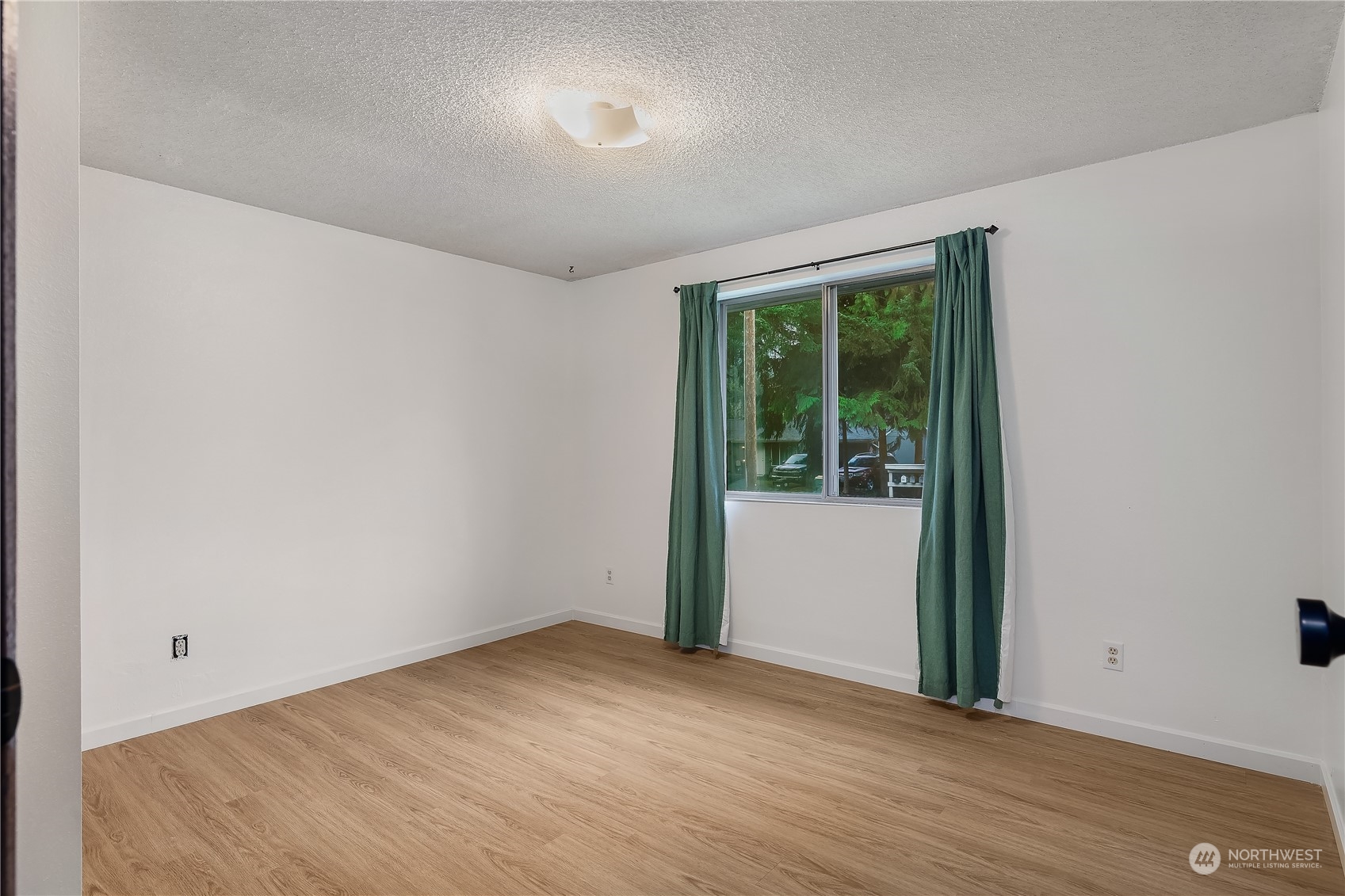 5122 Gentle Ridge Drive Southeast Lacey, WA 98513 - Photo 10 of 17 Gallery Image 10