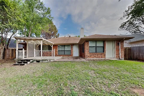 $2,195 | 4105 Bradley Lane, Arlington, TX 76017