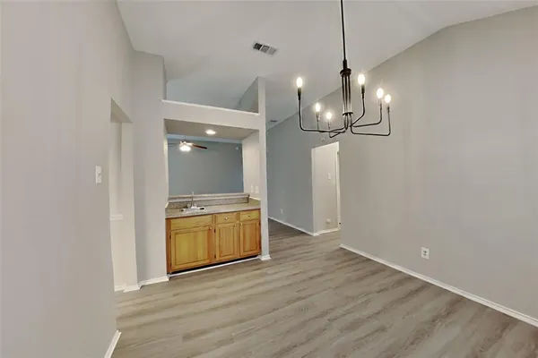 $2,195 | 4105 Bradley Lane, Arlington, TX 76017