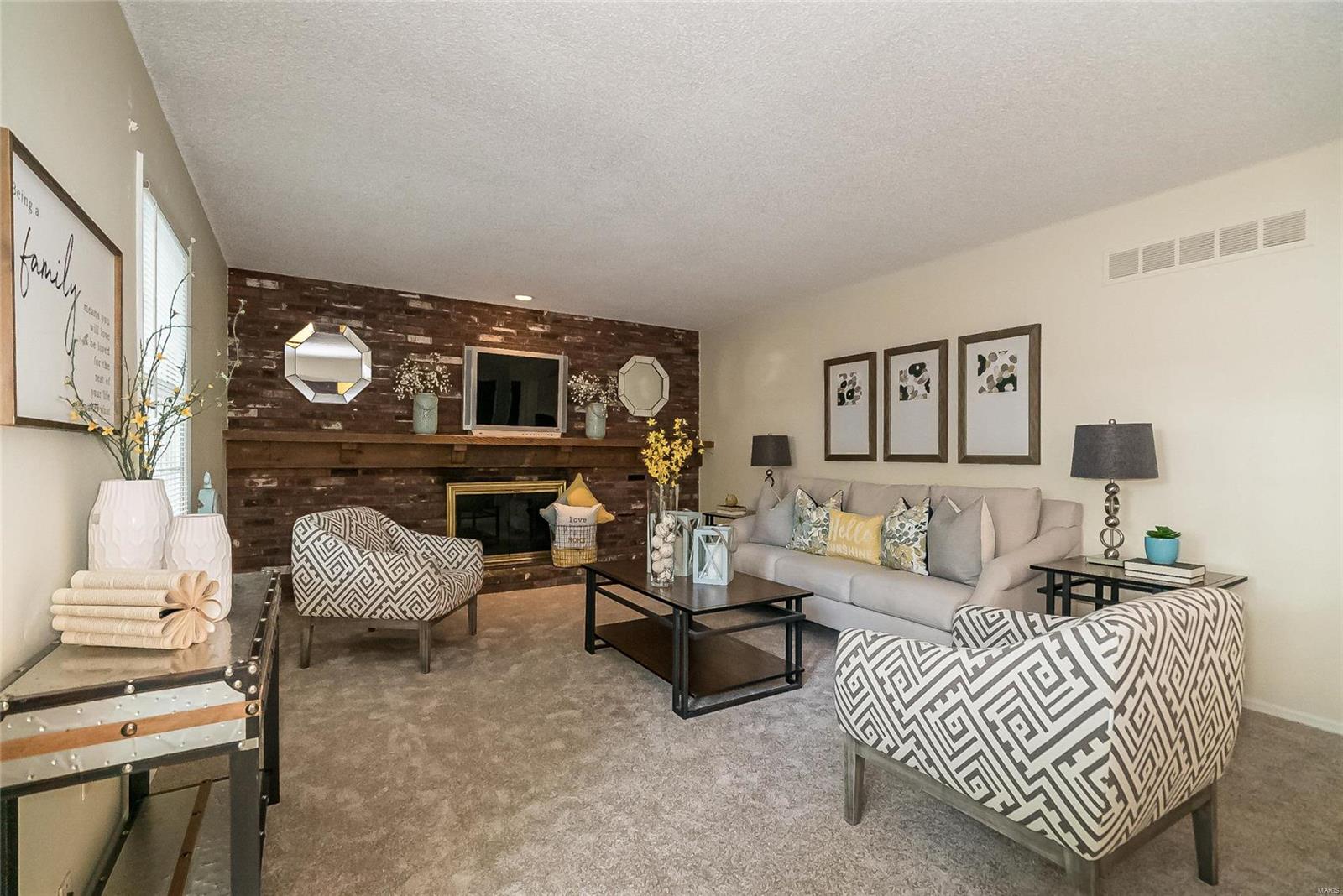 15556 Country Ridge Drive Chesterfield, MO 63017 - Photo 17 of 60