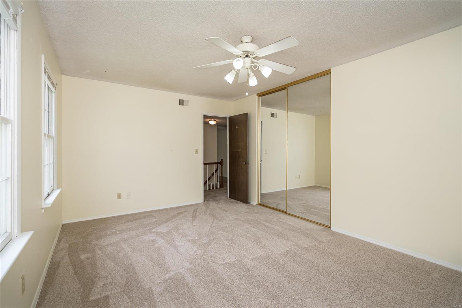 15556 Country Ridge Drive Chesterfield, MO 63017 - Photo 43 of 60