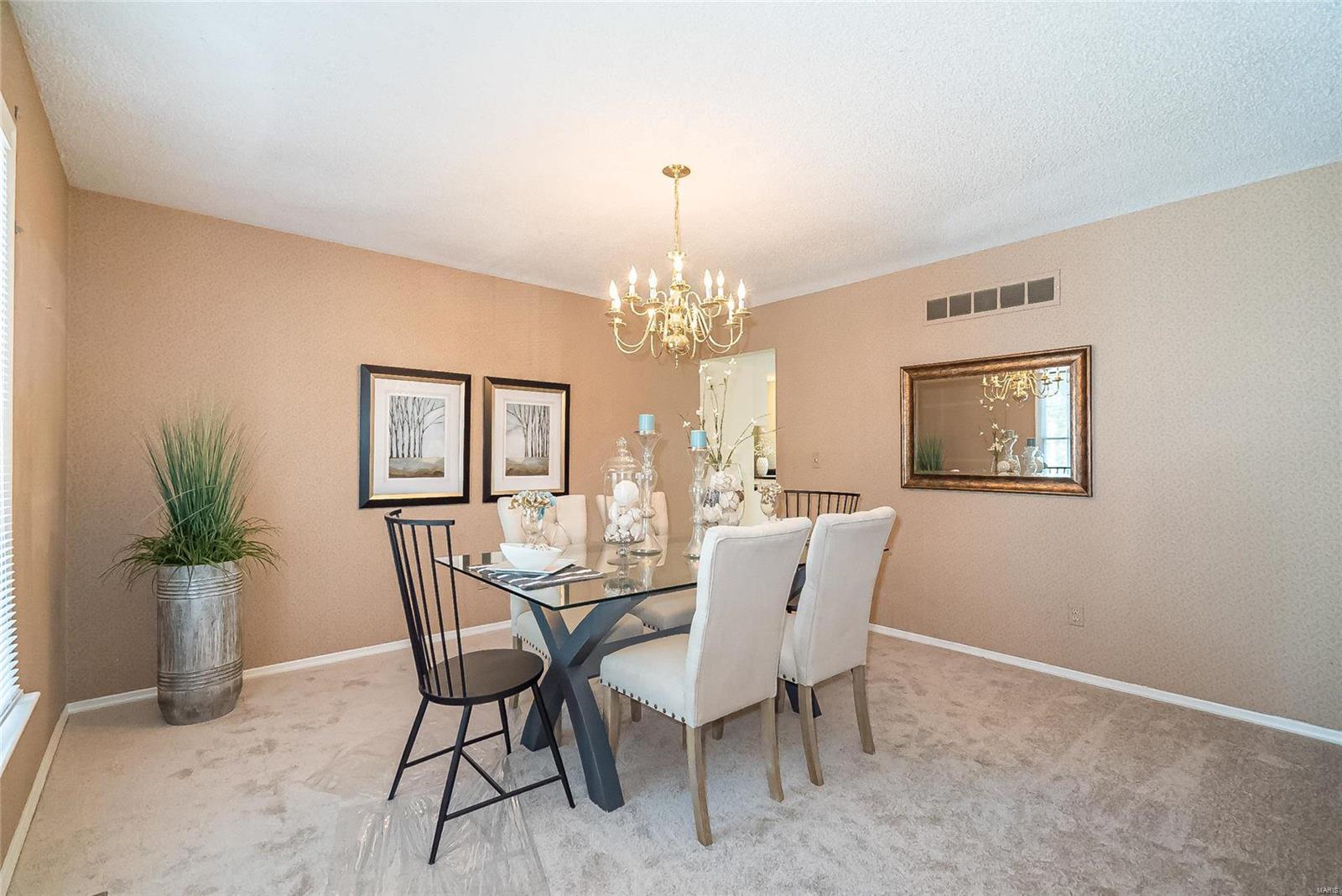 15556 Country Ridge Drive Chesterfield, MO 63017 - Photo 10 of 60