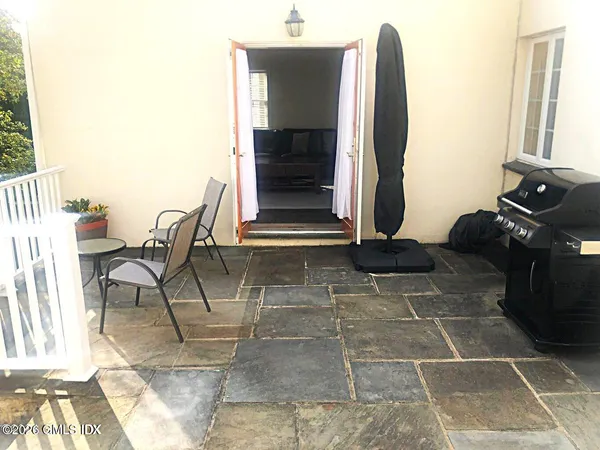 $4,900 | 14 Idar Court, Unit 1, Greenwich, CT 06830