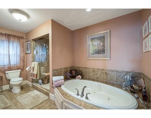 49 Shore Road North Brookfield, MA 01535 - Photo 14 of 30 Gallery Image 14