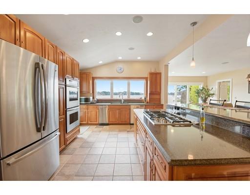 49 Shore Road North Brookfield, MA 01535 - Photo 6 of 30 Gallery Image 6