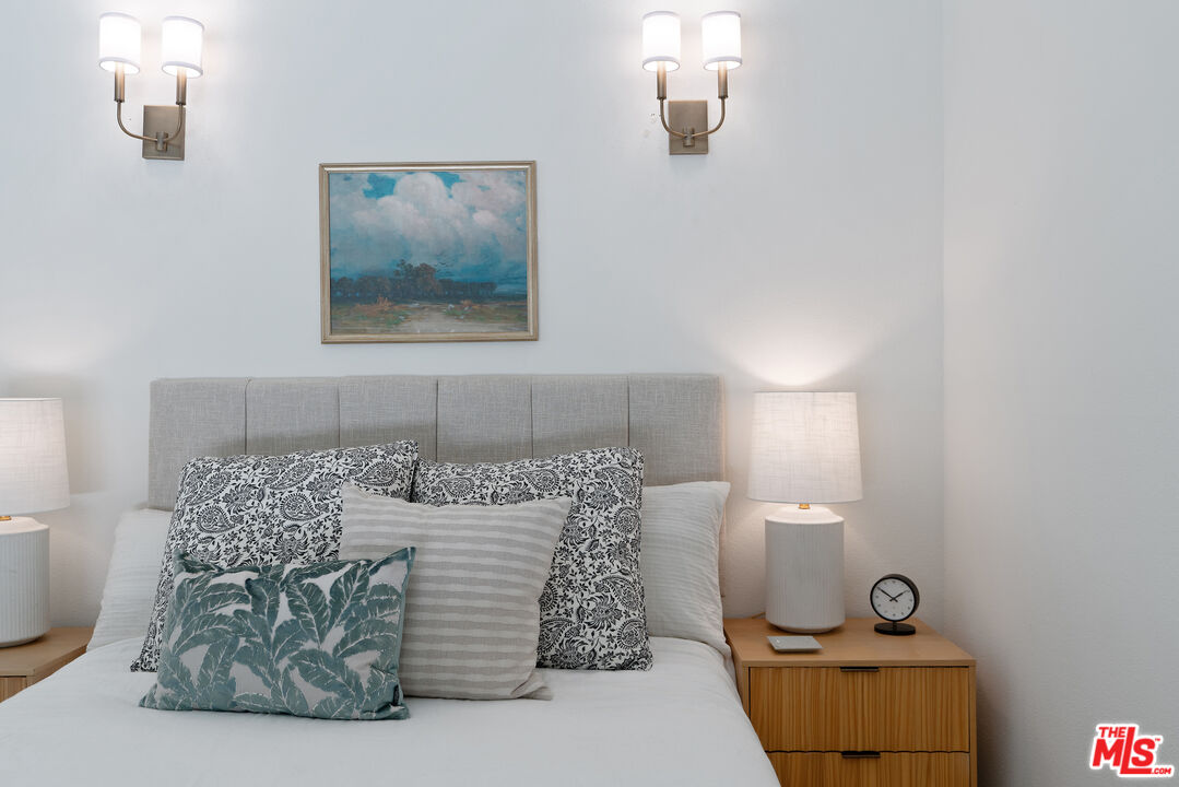 19 Rippling Streme Irvine, CA 92603 - Photo 32 of 69