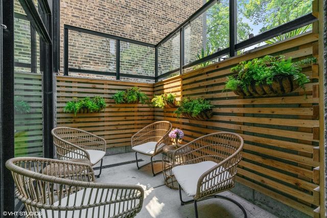 $350,000 | 831 North Fairfield Avenue, Unit 1, Chicago, IL 60622