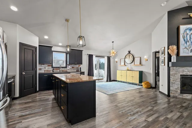 $484,999 | N9337 Rosella Drive, Appleton, WI 54915