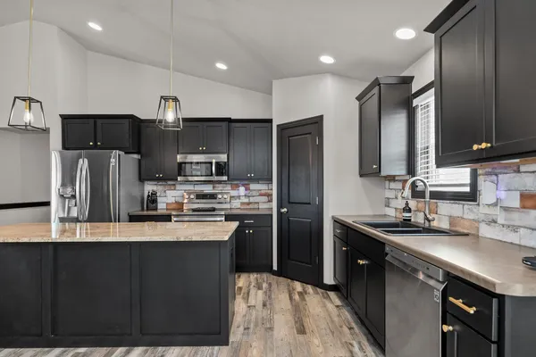 $484,999 | N9337 Rosella Drive, Appleton, WI 54915