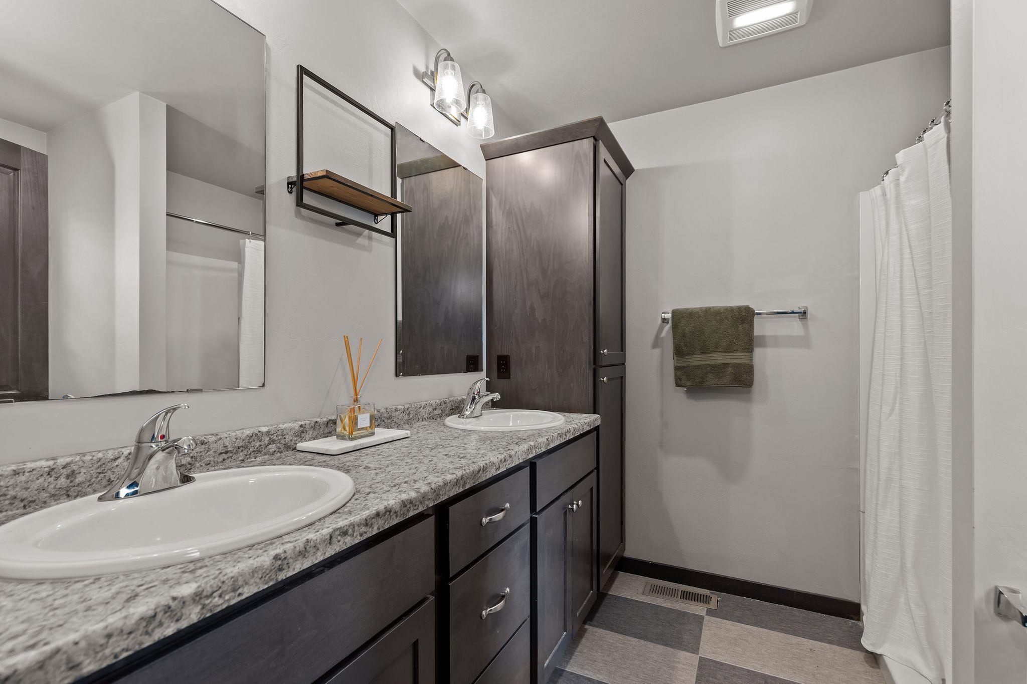 N9337 Rosella Drive Appleton, WI 54915 - Photo 23 of 38