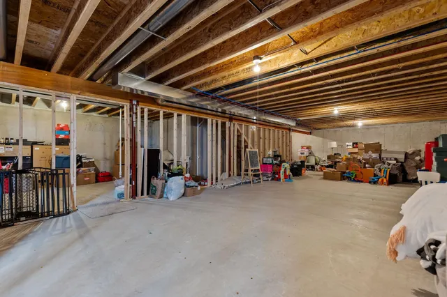 $484,999 | N9337 Rosella Drive, Appleton, WI 54915