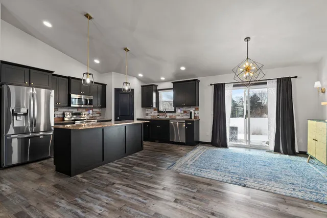 $484,999 | N9337 Rosella Drive, Appleton, WI 54915