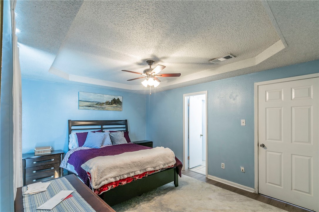 112 Bowie Lane Hewitt, TX 76643 - Photo 11 of 26