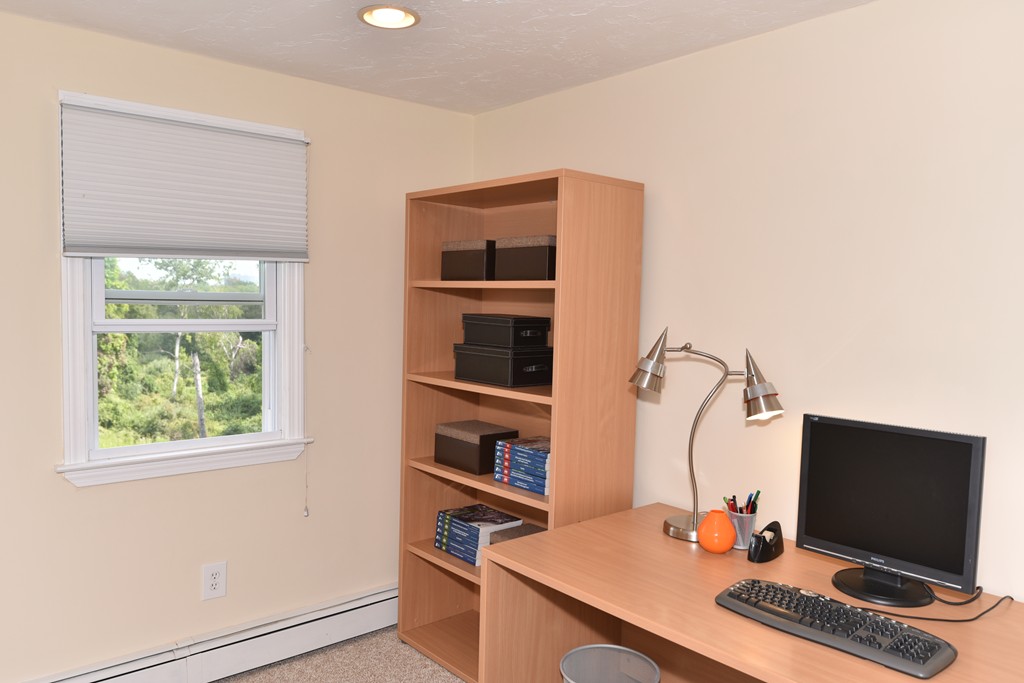 15 Valley Road Southborough, MA 01772 - Photo 14 of 23 Gallery Image 14