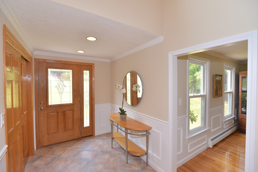 15 Valley Road Southborough, MA 01772 - Photo 2 of 23 Gallery Image 2