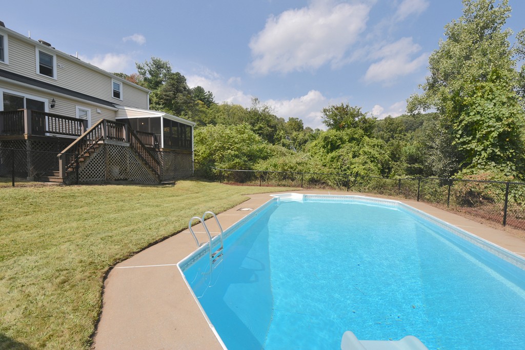 15 Valley Road Southborough, MA 01772 - Photo 22 of 23 Gallery Image 22