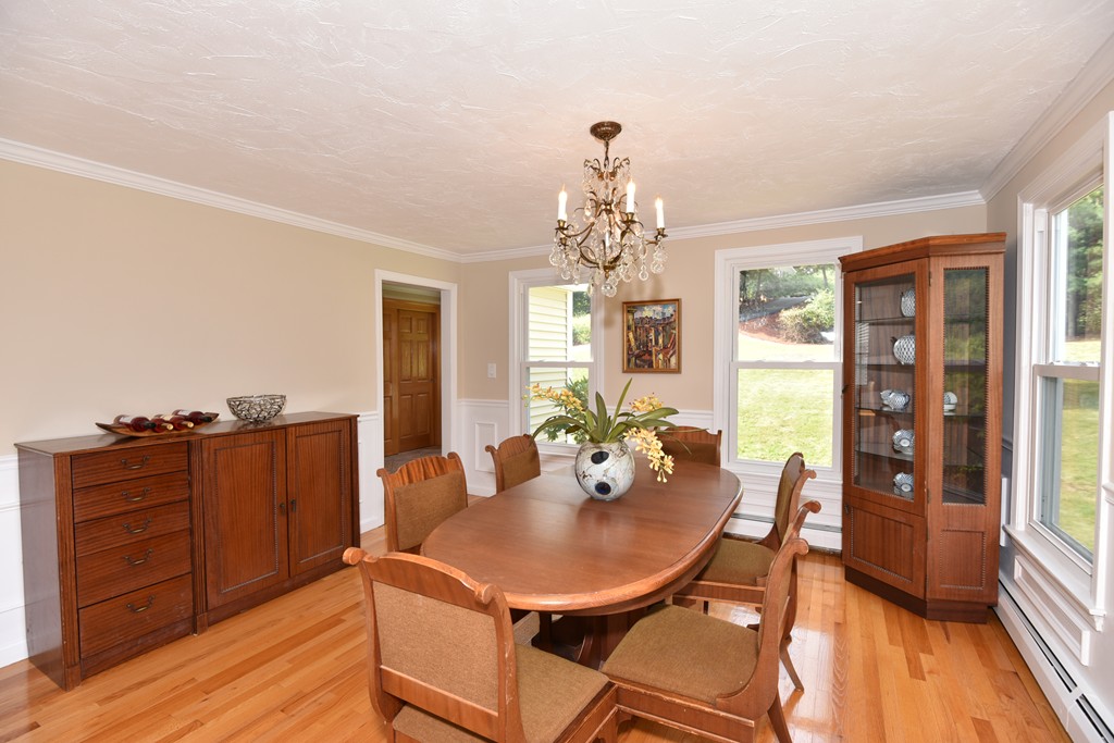 15 Valley Road Southborough, MA 01772 - Photo 5 of 23 Gallery Image 5
